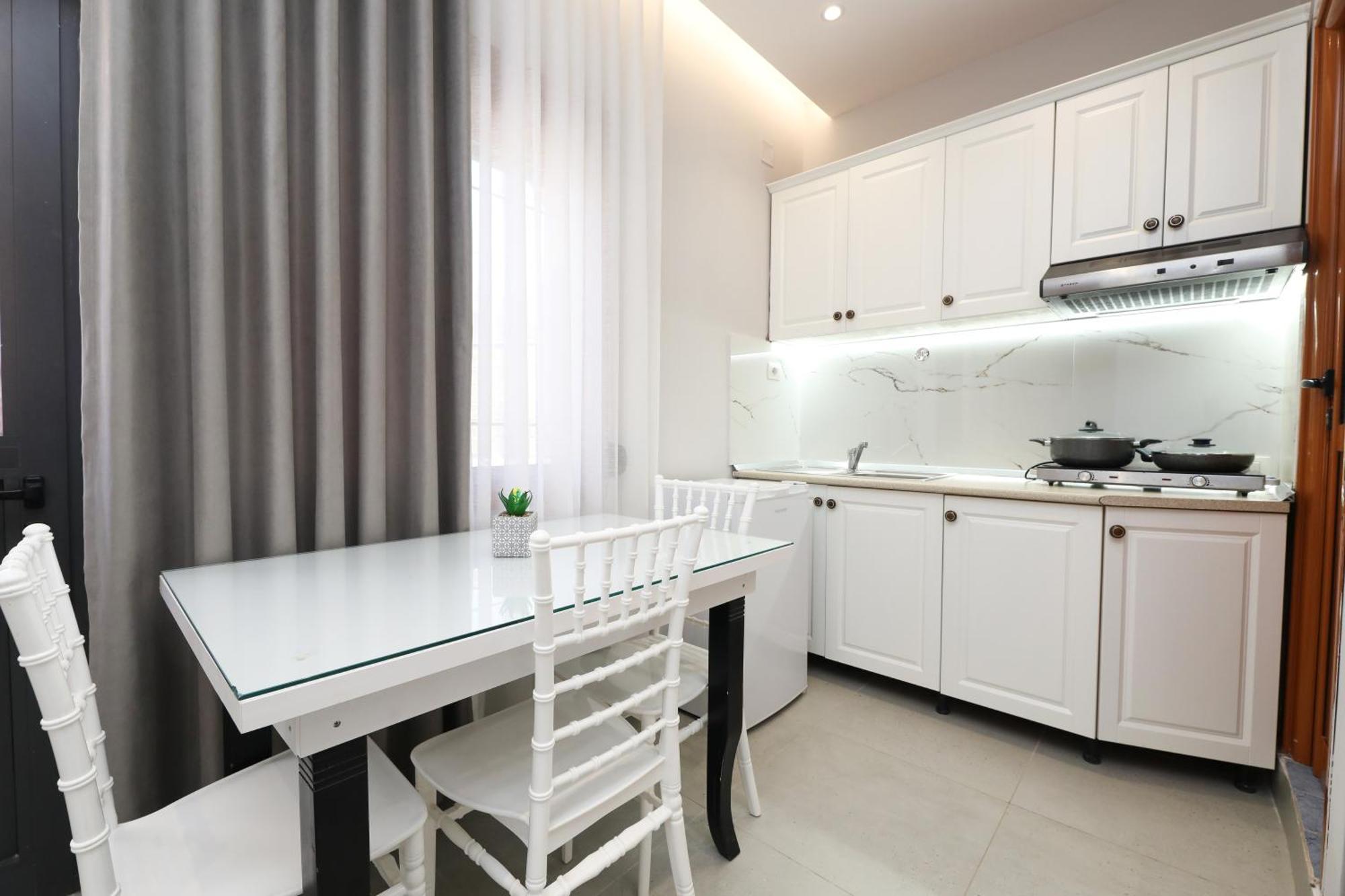 Vila Feliz - Premium Rooms With Free Private Parking Влёра Экстерьер фото